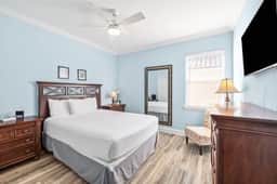 6BR Beach Home 5-Min Walk to Ocean W Resort Pool - Image 5