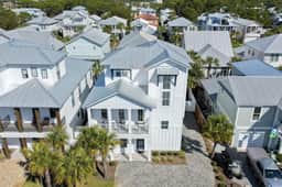 7BR Heart of Home W Pool Near the Beach - Image 4
