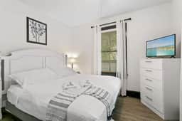 Cozy Bungalow Near Shops-St Augustine! - Image 5