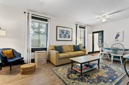 Cozy Bungalow Near Shops-St Augustine! - Image 3
