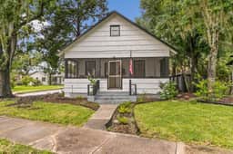 Cozy Bungalow Near Shops-St Augustine! - Image 2