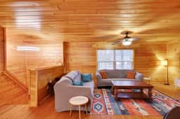 Cozy Freeland Retreat- Firepit, Pool Table, Hot Tub - Image 4