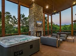 Family Escape w Poker, Darts & Billiards - Image 3