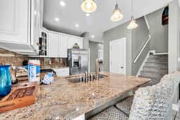 Family Paradise in Destin Pool Beach Grill - Image 4
