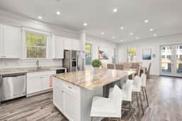 Modern 3-story Beach House W Pool and Billiard! - Image 5