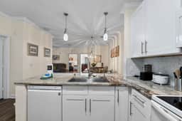 NEW Listing! Gorgeous 2 bd condo - Image 2