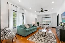 Unique Pet Friendly Bungalow in St Augustine! - Image 3