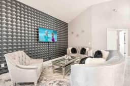 Spacious 5BR Pool | Prime Location Near Disney - Image 2