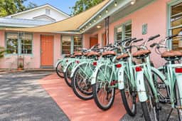 Retro Florida Motel | St. Augustine on San Marco - Image 5