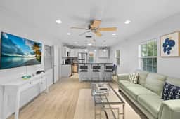 Mermaid Cottage | 2BR • Oasis | Madeira Bch - Image 3