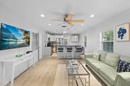 Mermaid Cottage | 2BR • Oasis | Madeira Bch - Image 5