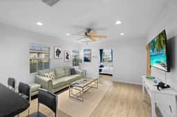 Mermaid Cottage | 2BR • Oasis | Madeira Bch - Image 4