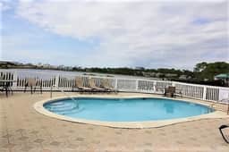 4BR Santa Rosa Beach & Lake Getaway - Image 4