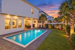 7BR Coastal Heart | Miramar Beach | Private Pool - Image 3