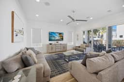 7BR Coastal Heart | Miramar Beach | Private Pool - Image 4