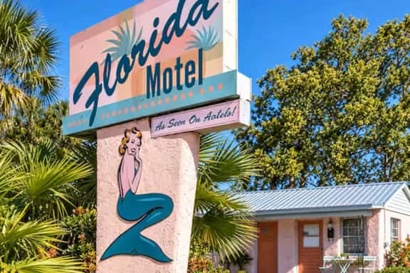 Retro Motel Escape | Historic St. Augustine - Image 1