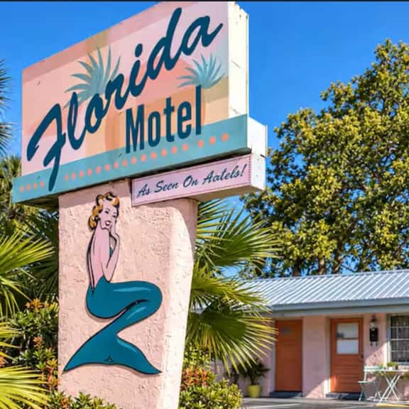 Retro Motel Escape | Historic St. Augustine - Image 1