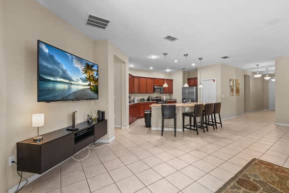 4 Bed Close to Disney Private Pool! - Image 2