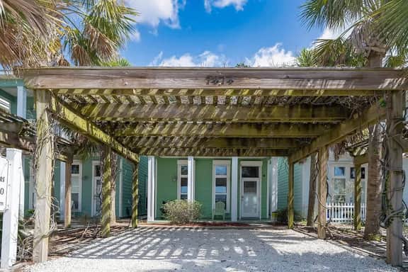 4BR Beach House w Pool, Loft and Gulf Views - Image 4