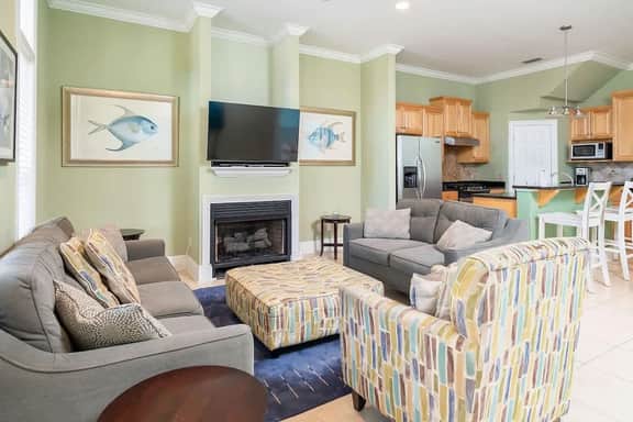 4BR Beach House w Pool, Loft and Gulf Views - Image 2