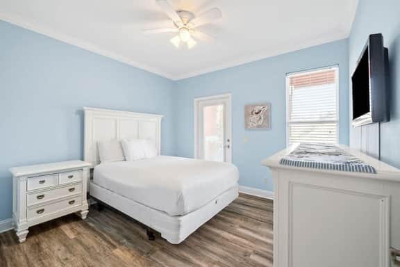 6BR Beach Home 5-Min Walk to Ocean W Resort Pool - Image 2