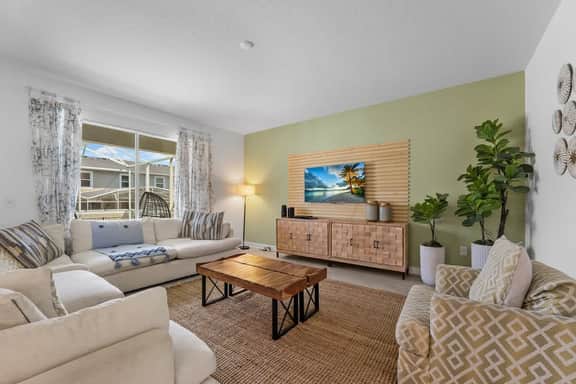 Great Price! Luxury 6-Bed Pool 15 ppl Great Resort - Image 2