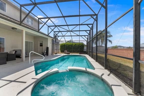 Make memories in this 6 bedroom with private pool! - Image 5