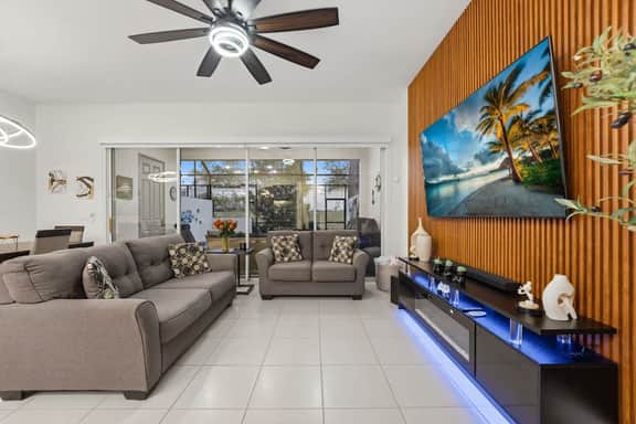 Tranquil Times Townhouse 4 bed Private Pool - Image 4