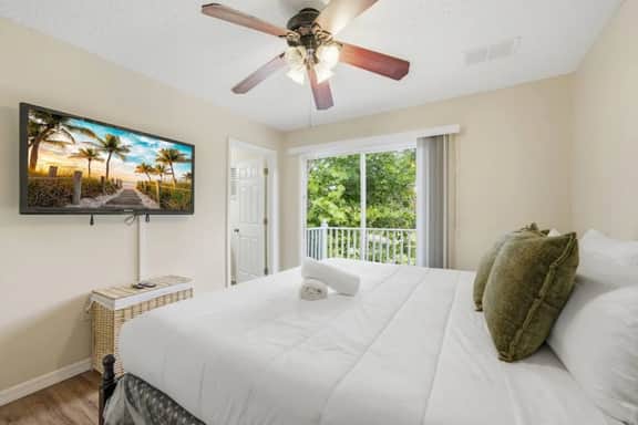 Retreat to Crystal Cove | Near Parks | Amenities - Image 5