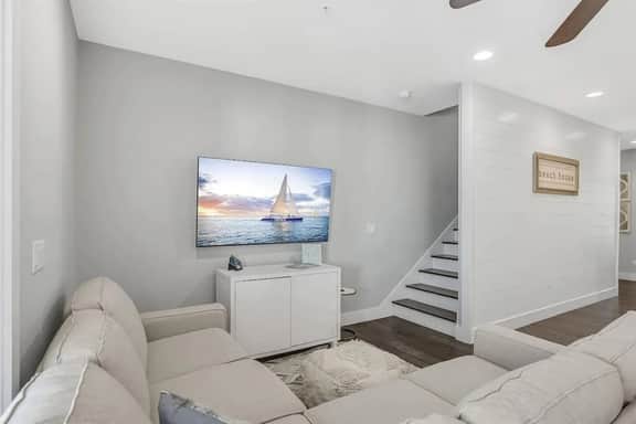 30A Upscale Villa | Coastal Charm & Beach Access - Image 5