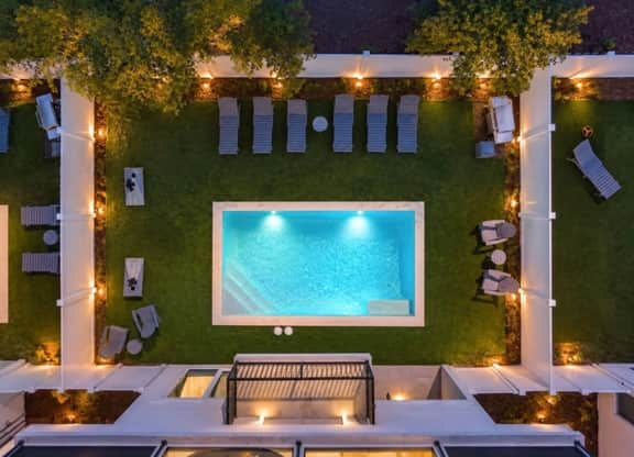 7BR Beach Escape | Private Pool + Billiards - Image 3