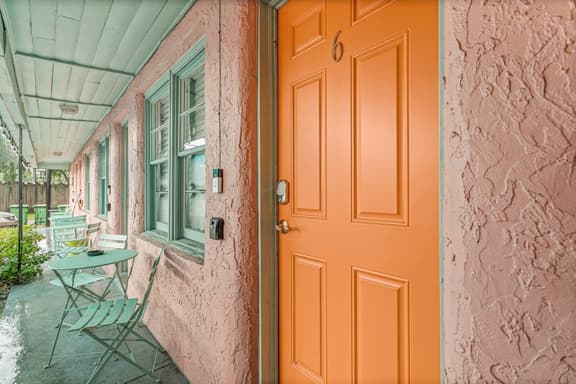 Step Back in Time- Golden Era Retro Motel - Image 1