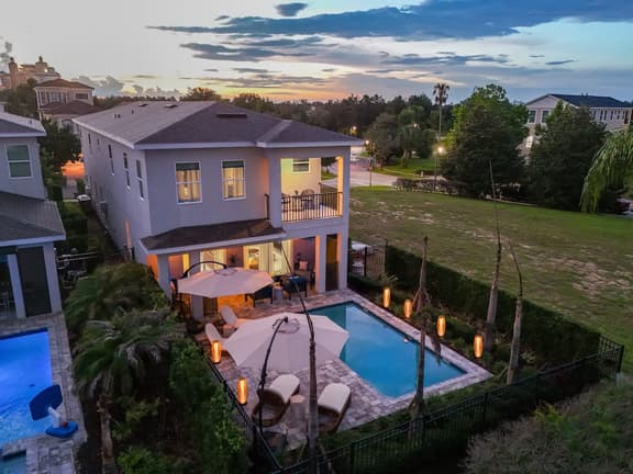 Disney Escape for Families & Groups 6br 5.5bath - Image 1